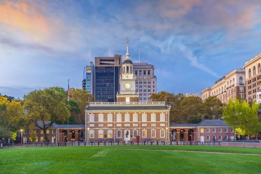 Independance Hall, a historic brick building with a steeple in downtown Philadelphia, where the U.S. Constitution was written and signed in 1787