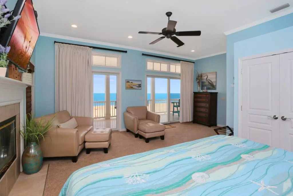 Coastal Cove Primary Bedroom